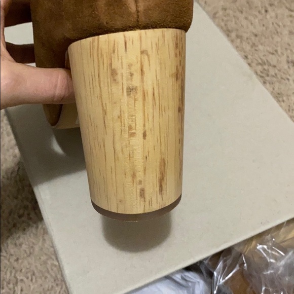 Camel brown mules, open toe with wooded heel - Picture 3 of 4